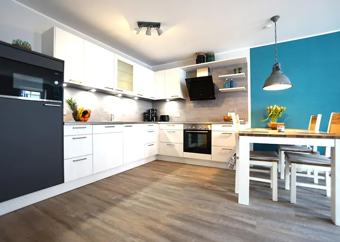 Bernstein & Breakfast 07 * Büsum